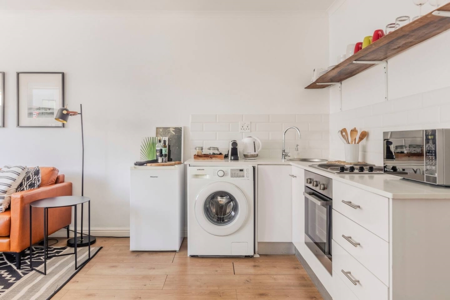 To Let 2 Bedroom Property for Rent in Gardens Western Cape